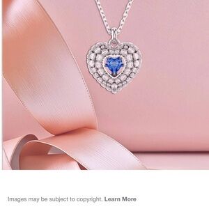 Swarovski Idyllia pendant
Heart, Blue, Rhodium plated